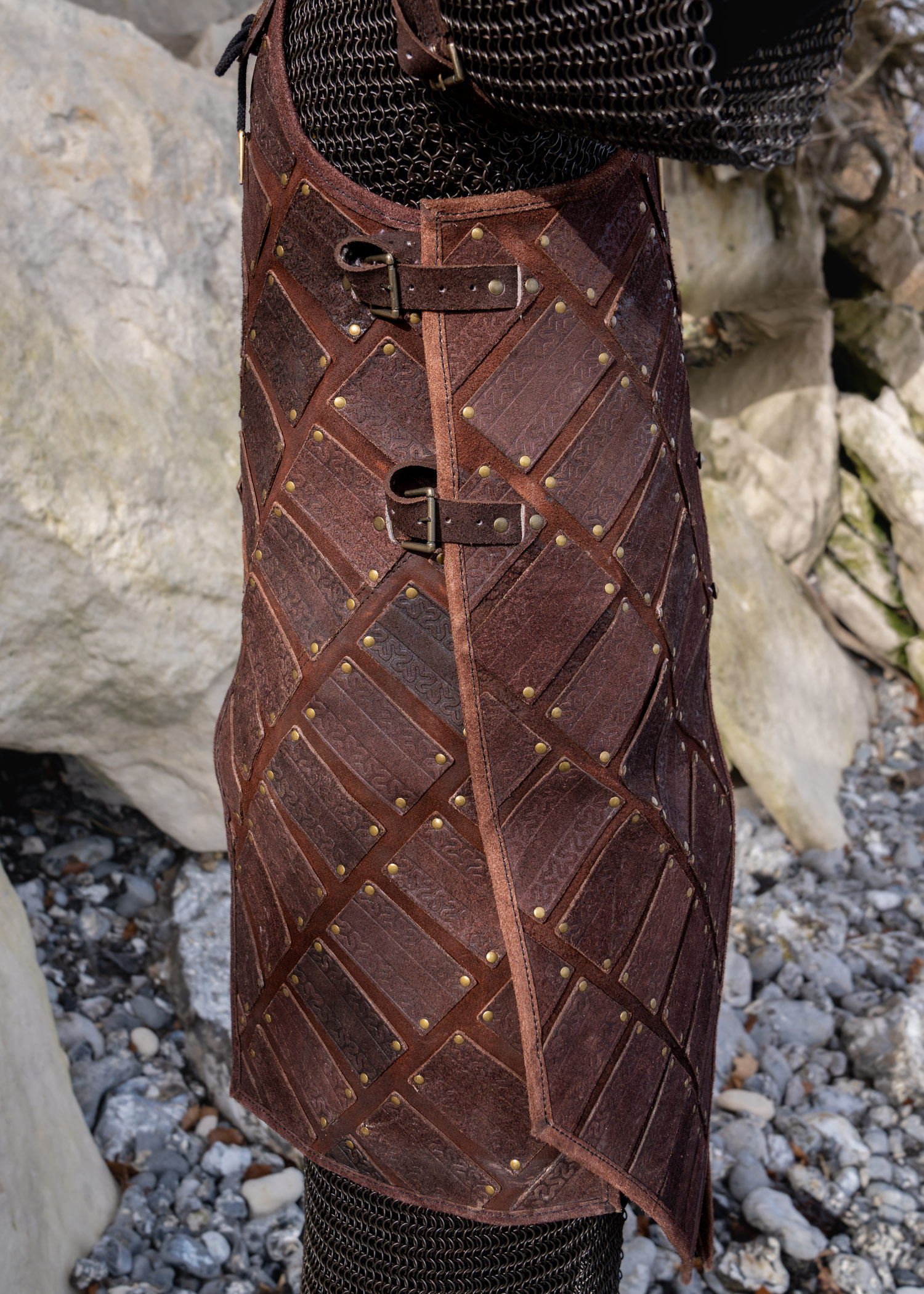 The Woodsman Leather Bracers for LARP - MedieWorld